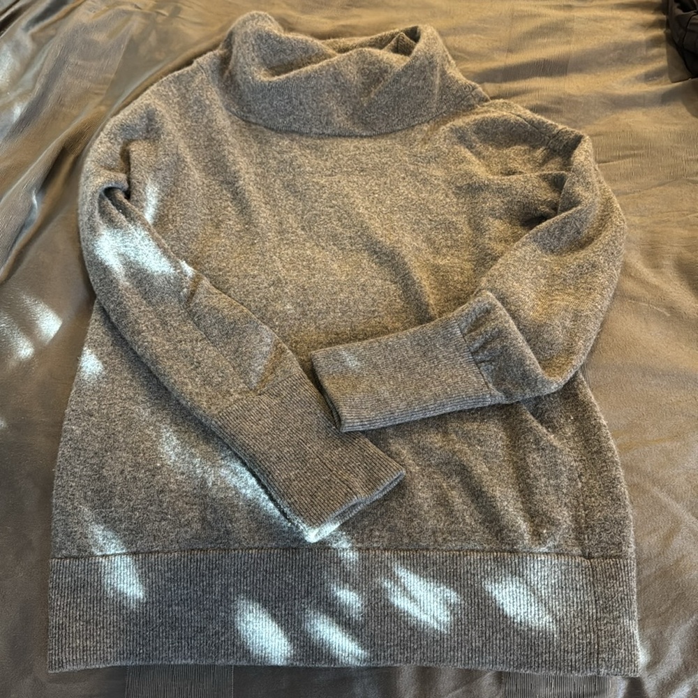 Vince Cashmere Funnel Neck Pullover - Picture 10 of 13